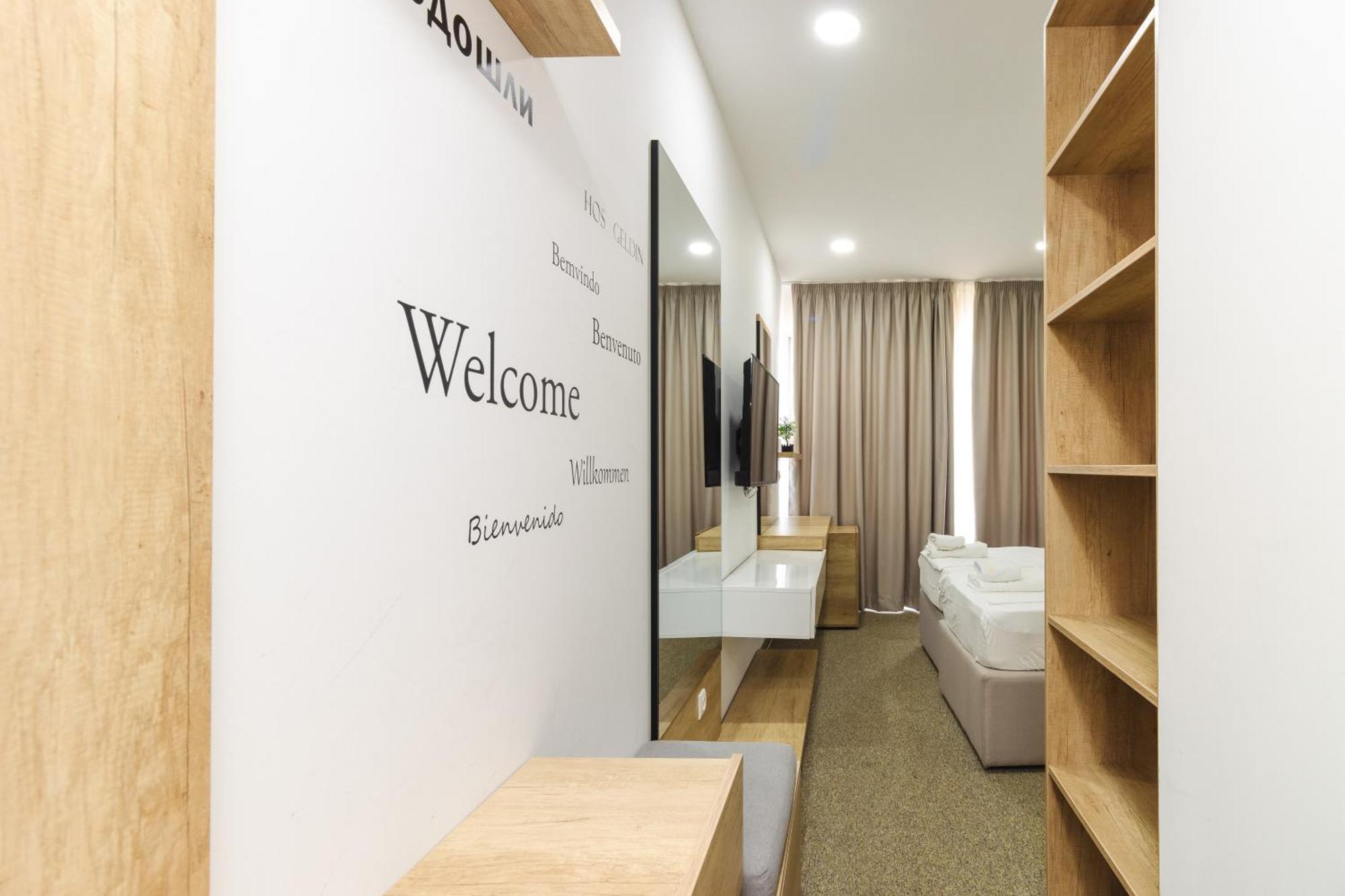 Lux Hotel M Dobra Voda Dış mekan fotoğraf