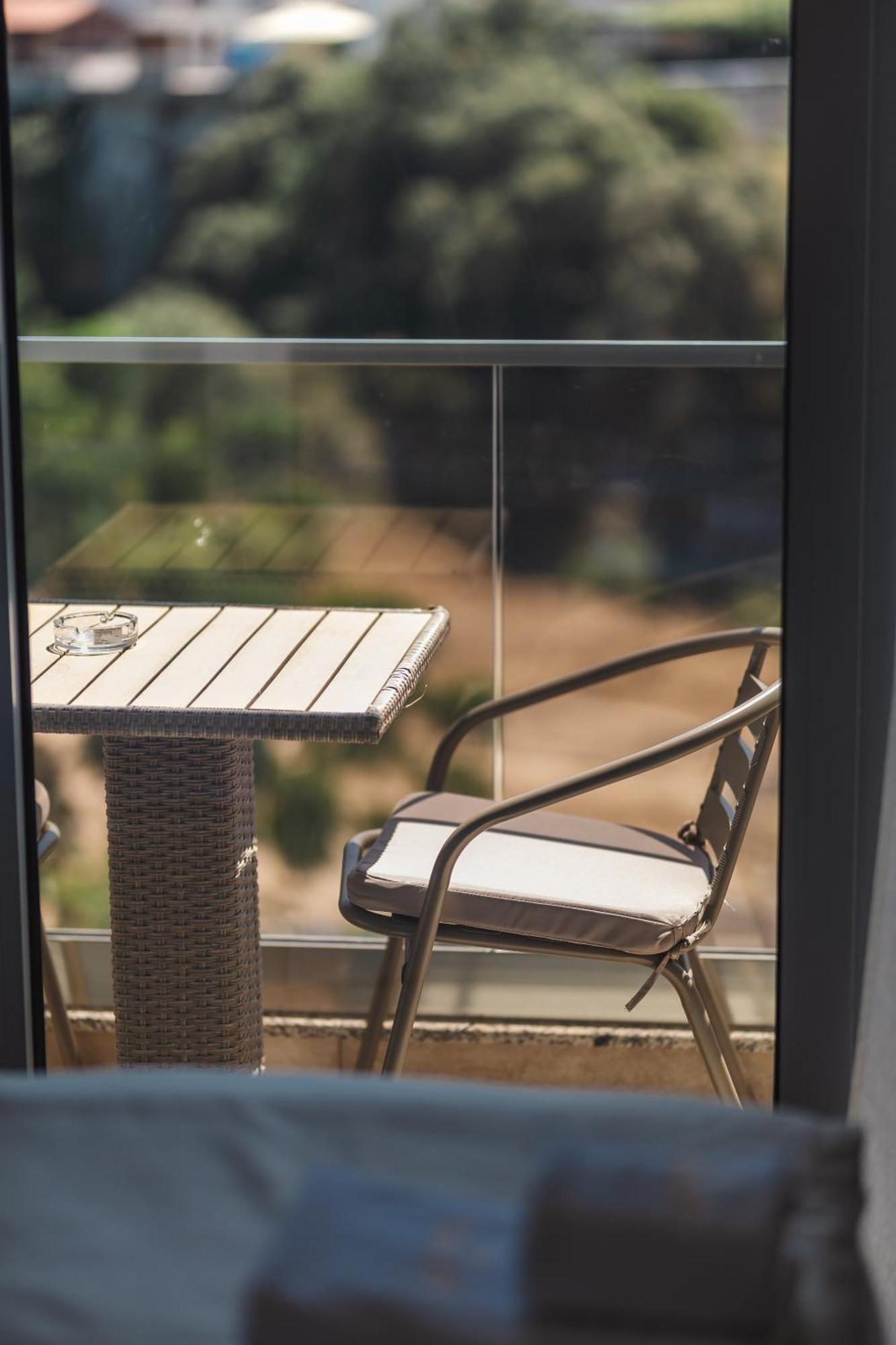 Lux Hotel M Dobra Voda Dış mekan fotoğraf